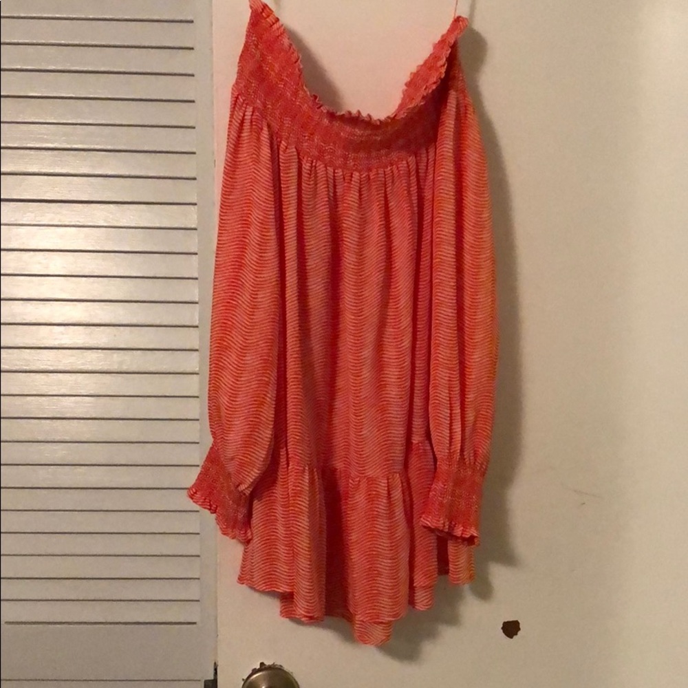 Off the shoulder Michael Kors Blouse